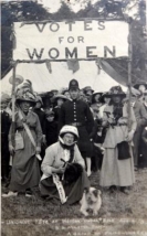 6 Aug 1913 Men or Women?