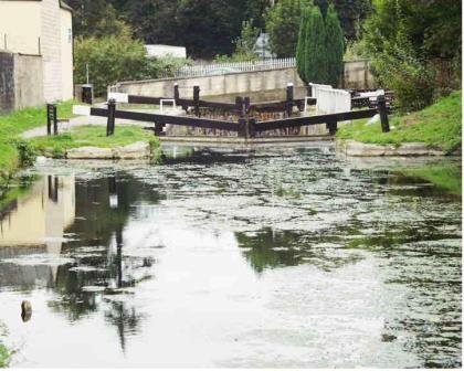 Cotswold Canals & Griffin Mill Lock